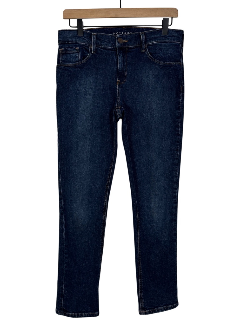 WJ546 {Mott & Bow} "Boyfriend 27x28" Blue Mid Rise Slim Straight Leg Denim Jeans